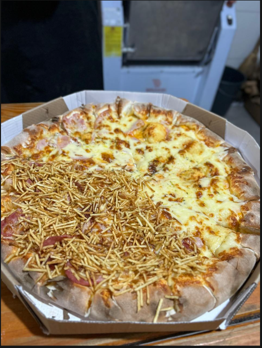 Pizza com batata palha da Concórdia's do Sidi